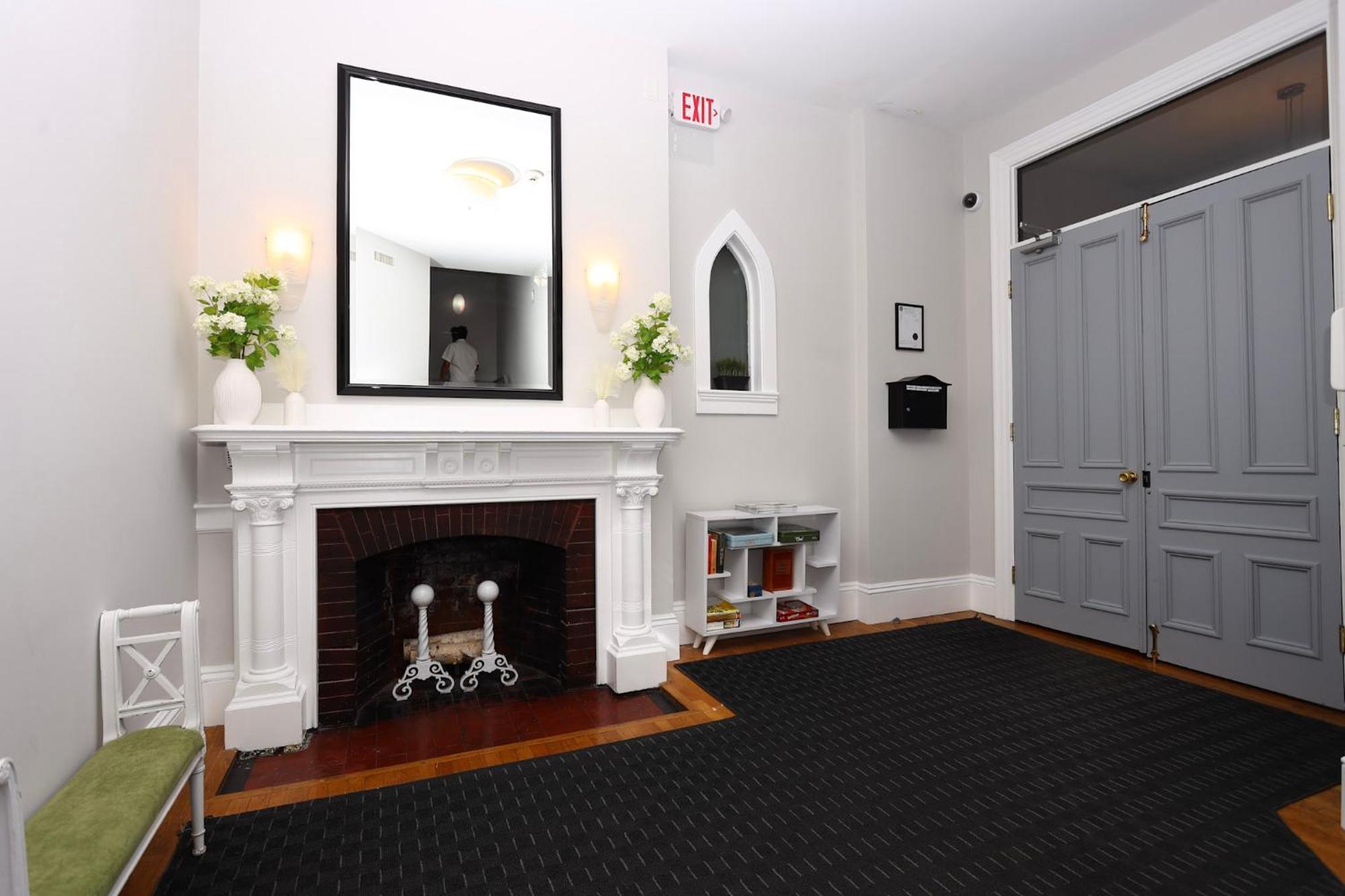 Cozy Studio On Newbury Street, #1 Boston Exteriör bild